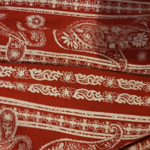 NWT Juniors Red and White tube top with belt - Picture 2 of 4